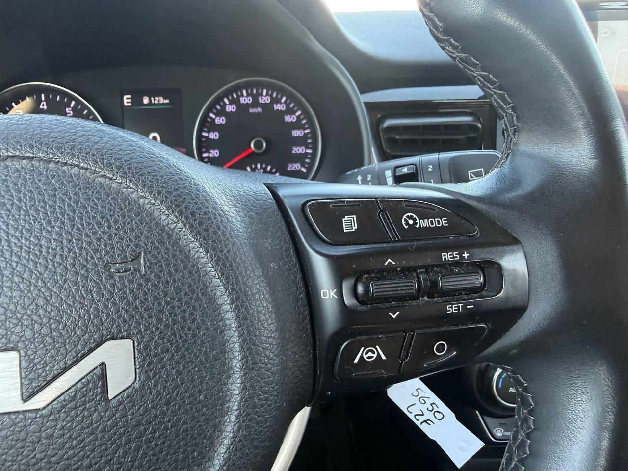 2022 KIA STONIC STONIC 1.0 T-GDi 74kW (100CV) MHEV iMT Drive coche de segunda mano