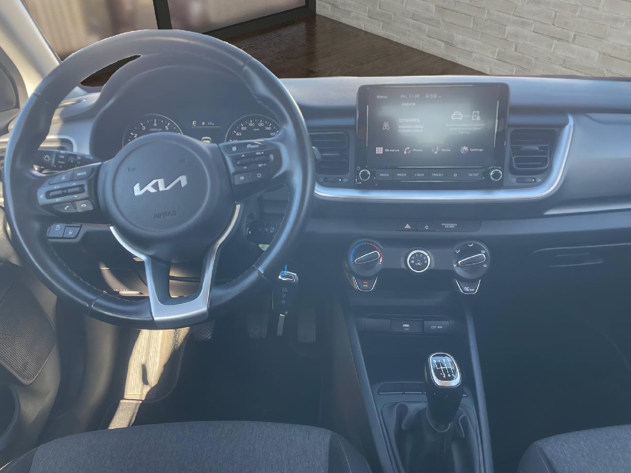 2023 KIA STONIC STONIC 1.0 T-GDi 74kW (100CV) MHEV iMT Concept coche de segunda mano