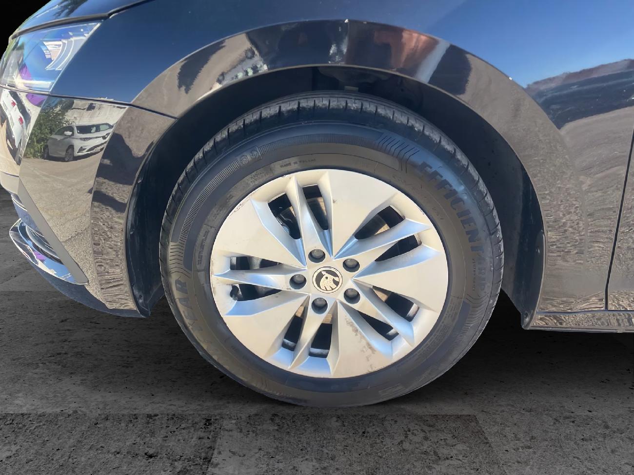 2023 Skoda Octavia Octavia Combi 2.0 TDI 110kW(150CV) DSG Ambition familiar coche de segunda mano
