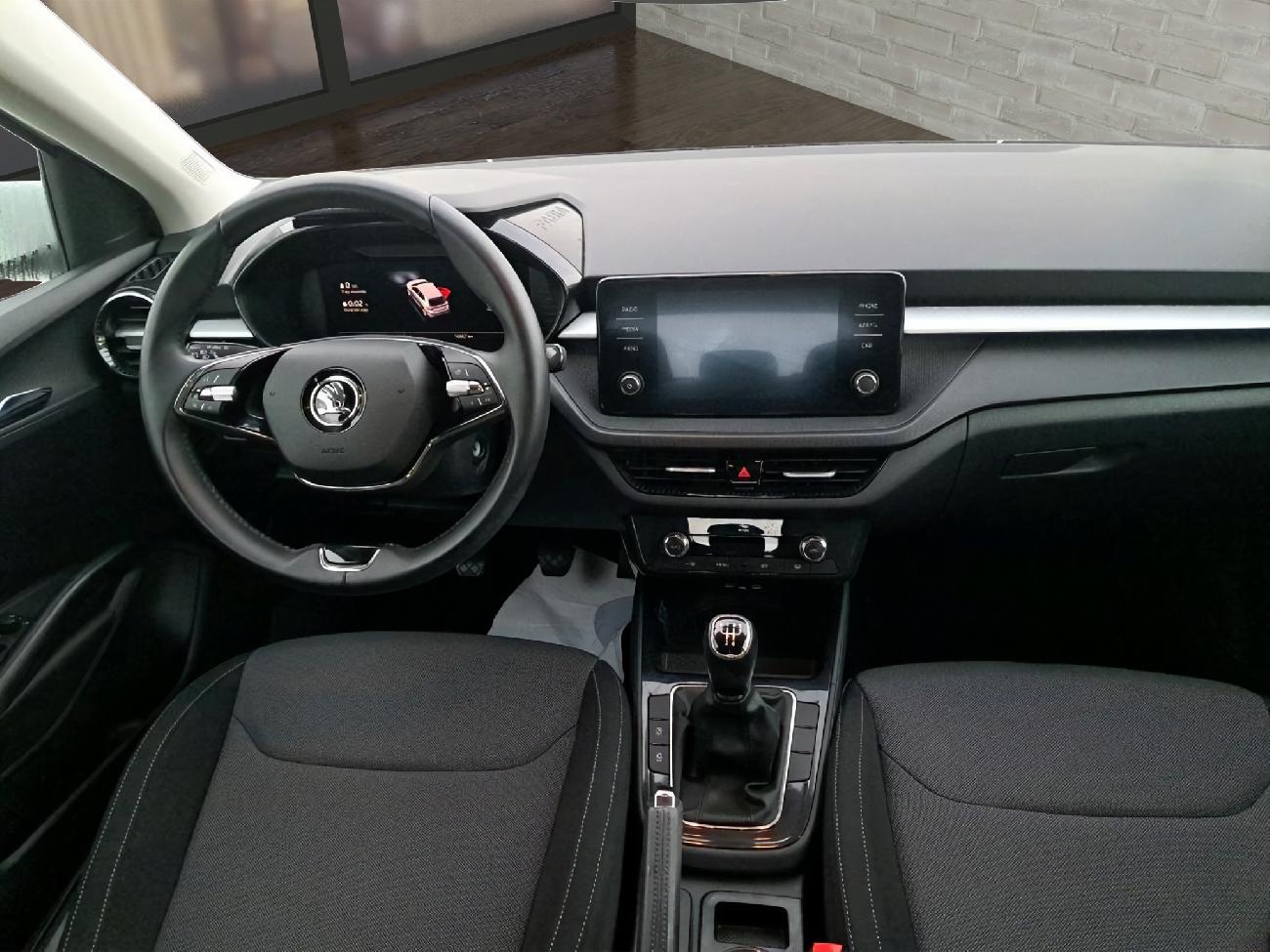 2022 Skoda Fabia Fabia 1.0 MPI 59KW (80CV) Emotion  coche de segunda mano