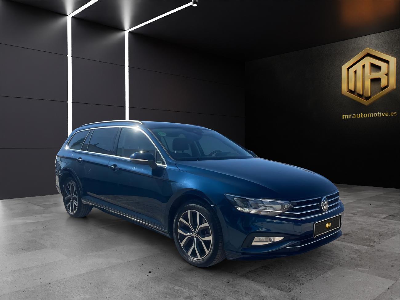 2022 Volkswagen Passat Passat Variant Executive 2.0 TDI 110kW DSG coche de segunda mano