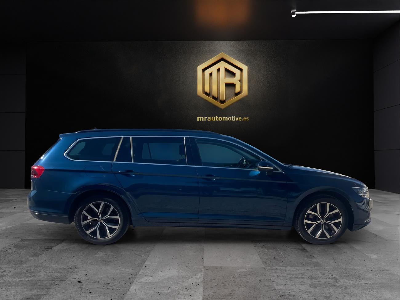 2022 Volkswagen Passat Passat Variant Executive 2.0 TDI 110kW DSG coche de segunda mano