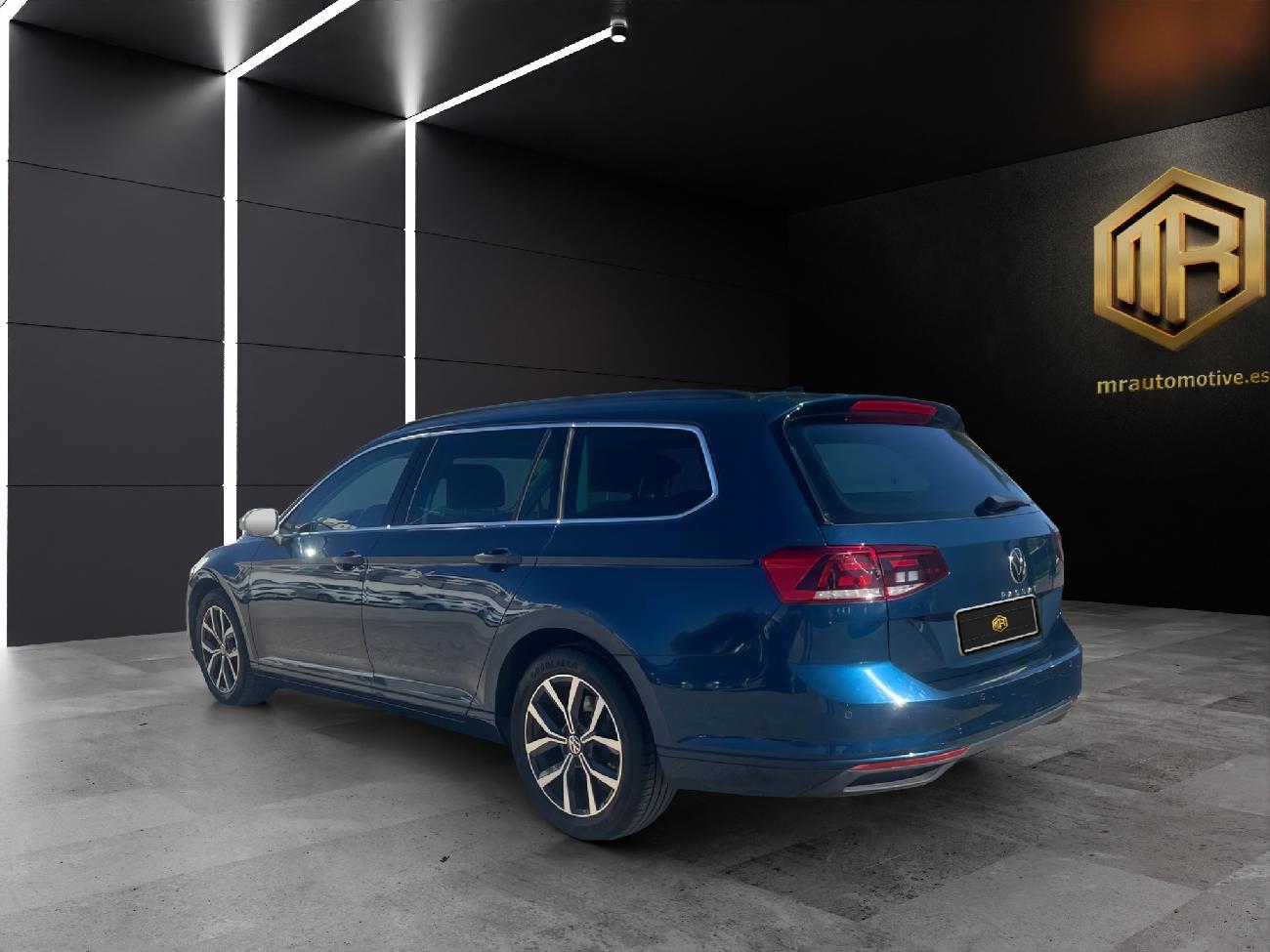 2022 Volkswagen Passat Passat Variant Executive 2.0 TDI 110kW DSG coche de segunda mano