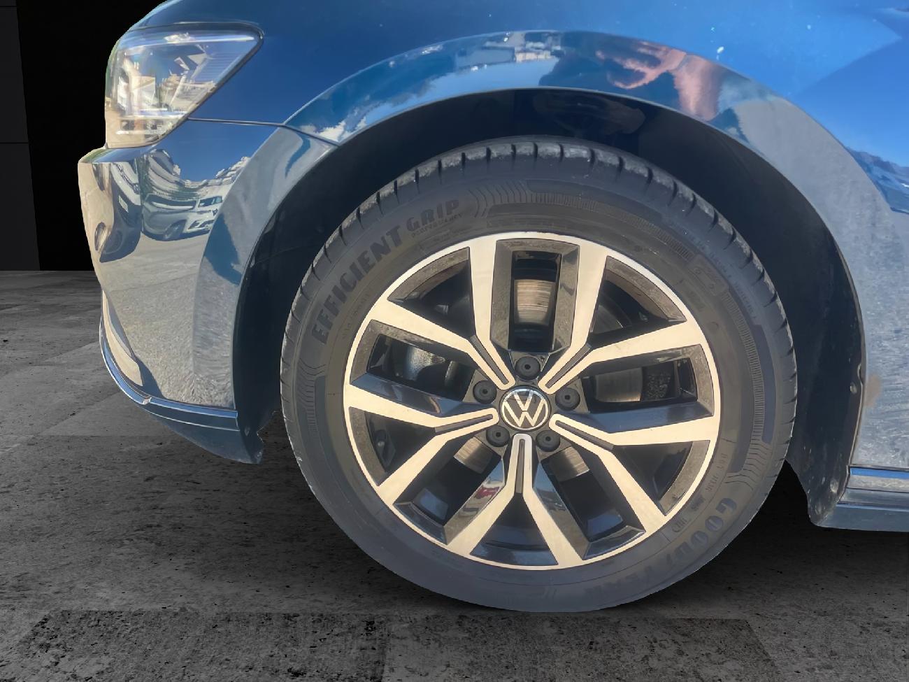 2022 Volkswagen Passat Passat Variant Executive 2.0 TDI 110kW DSG coche de segunda mano