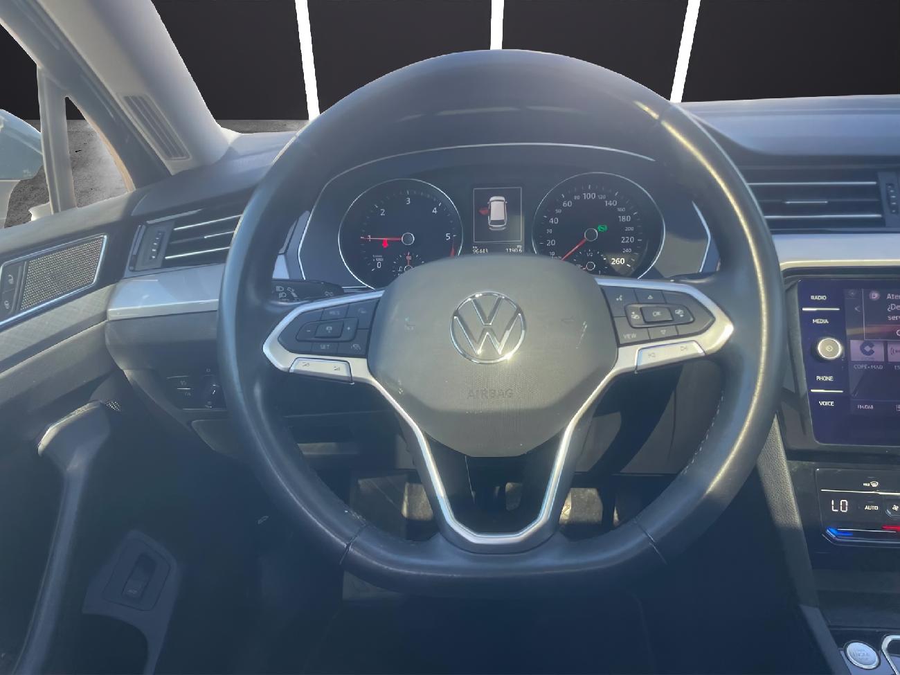 2022 Volkswagen Passat Passat Variant Executive 2.0 TDI 110kW DSG coche de segunda mano