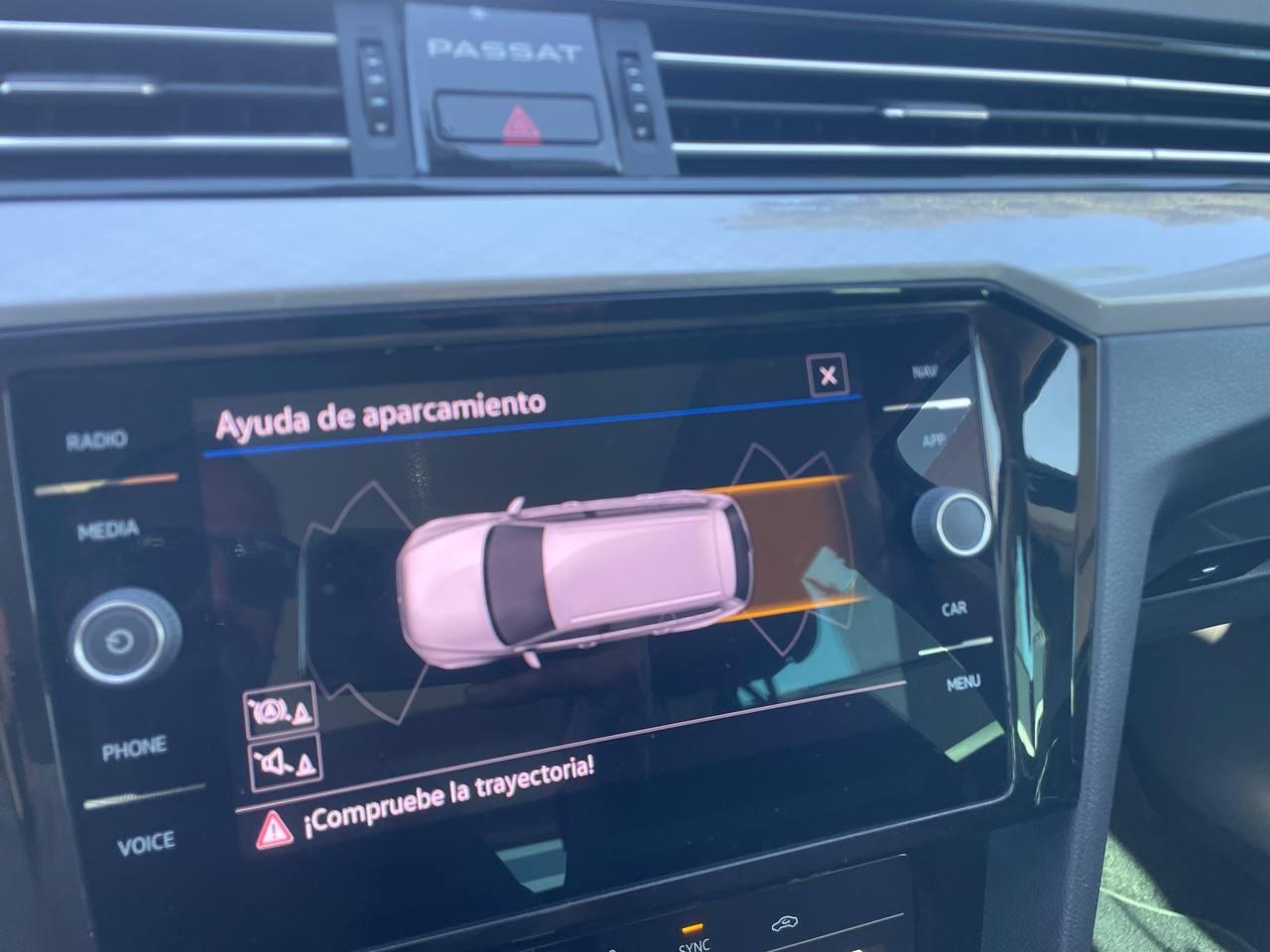 2022 Volkswagen Passat Passat Variant Executive 2.0 TDI 110kW DSG coche de segunda mano