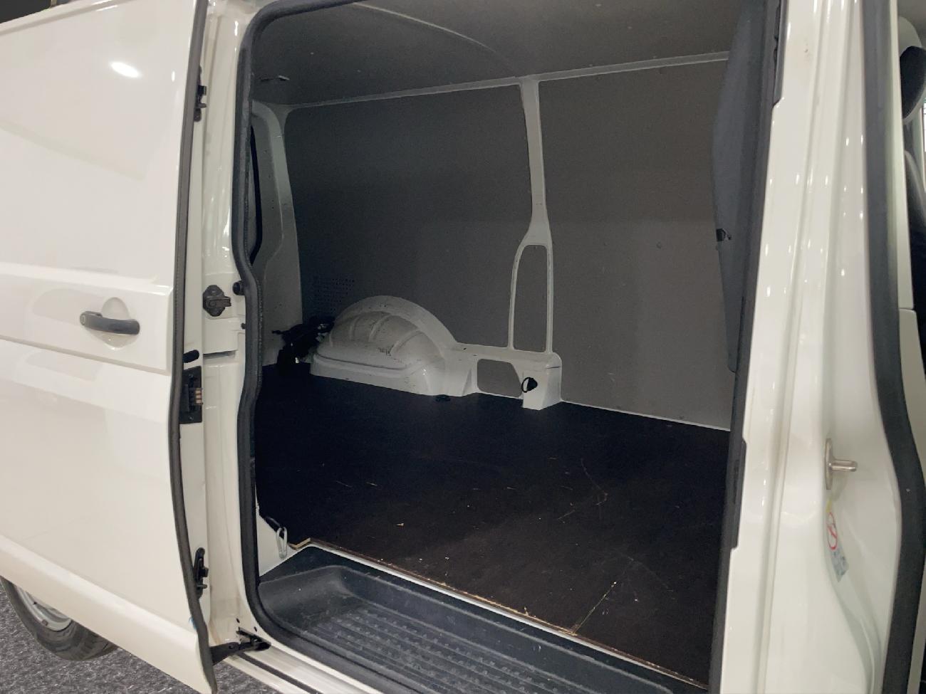 2019 Volkswagen Transporter Transporter Furgón Largo TN 2.0 TDI 75kW (102CV) BMT coche de segunda mano