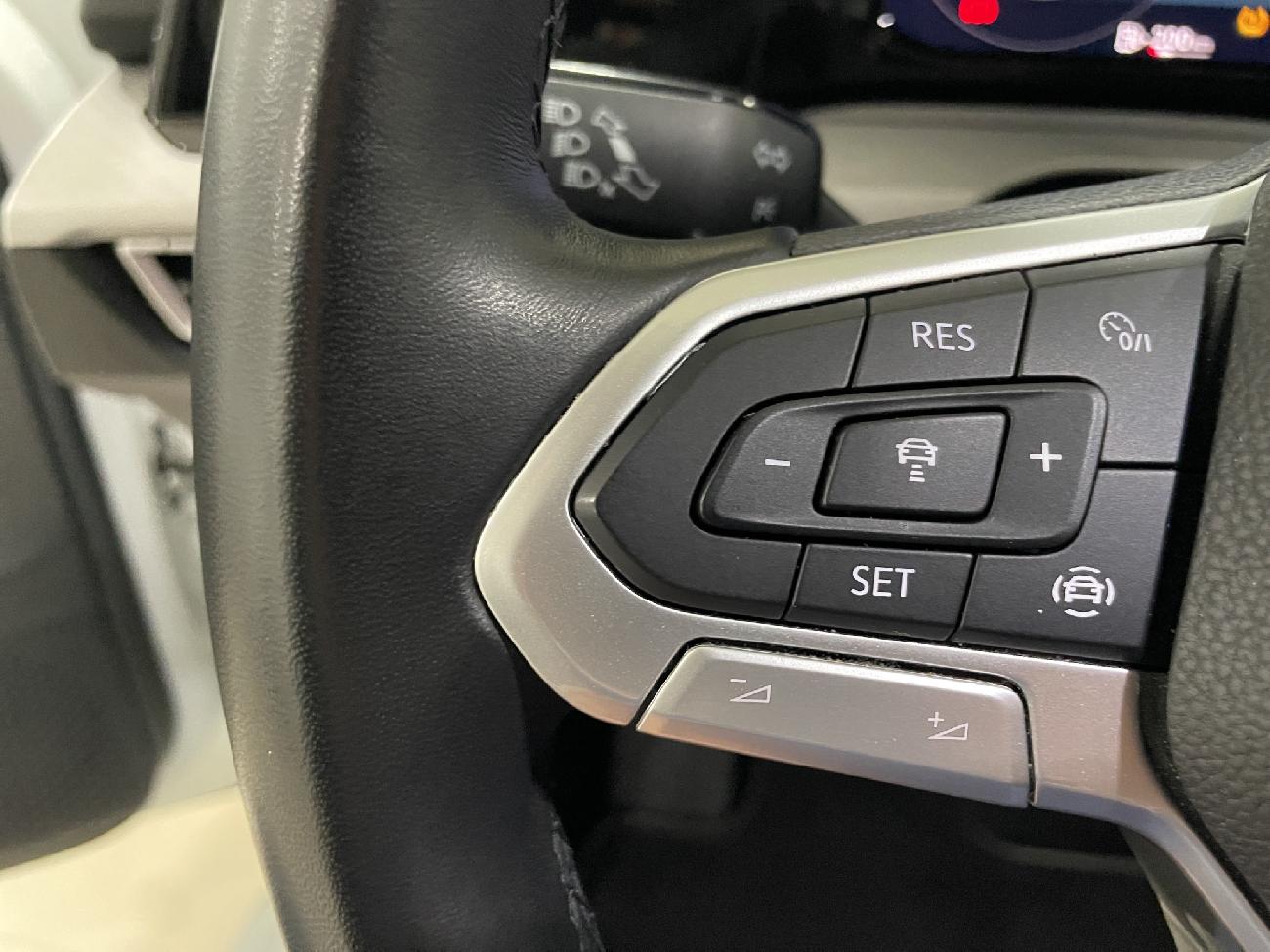 2022 Volkswagen Golf Golf Life 1.0 TSI 81kW 110CV coche de segunda mano