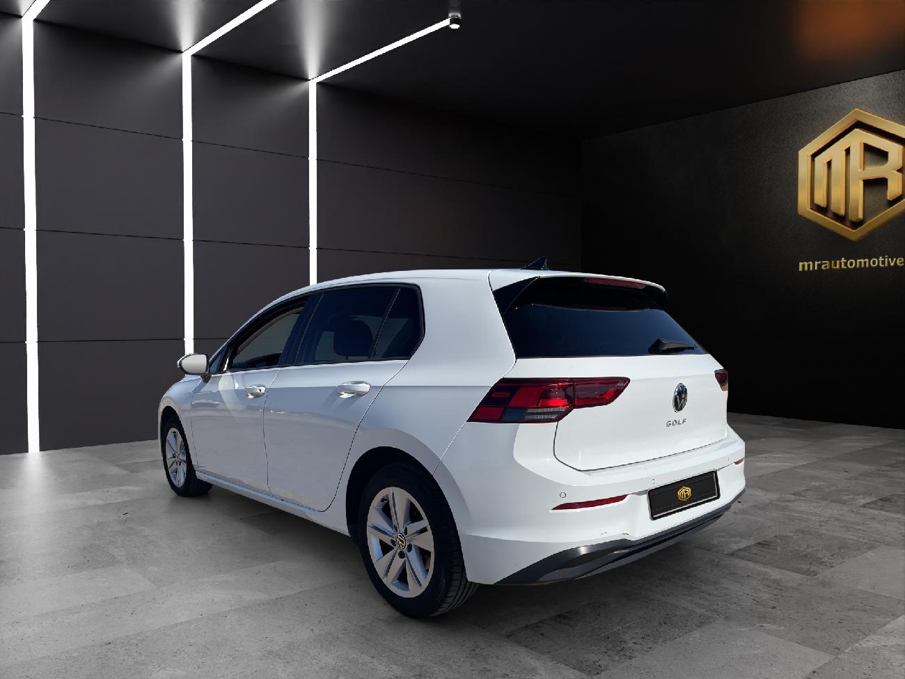 2022 Volkswagen Golf Golf Life 1.0 TSI 81kW 110CV coche de segunda mano