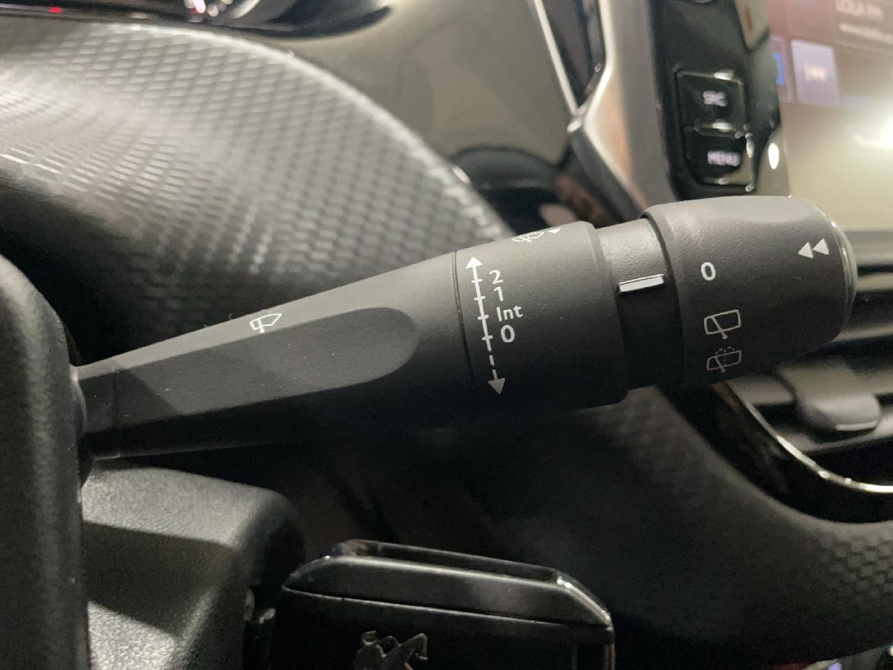 2017 Peugeot 208 208 1.6 BlueHDi Style 75 5p coche de segunda mano