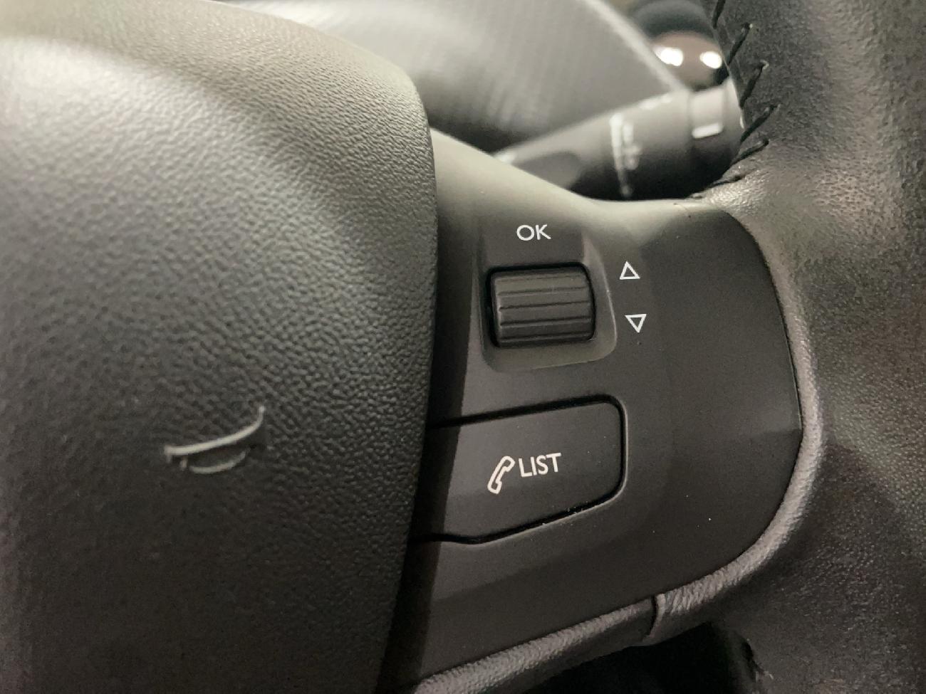 2017 Peugeot 208 208 1.6 BlueHDi Style 75 5p coche de segunda mano