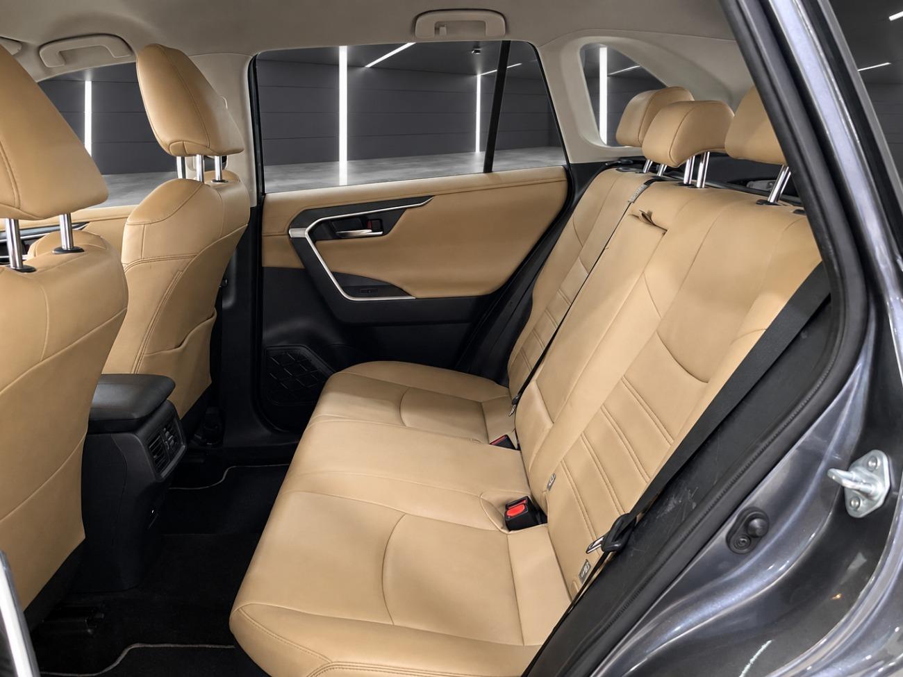 2021 Toyota RAV4 RAV4 2.5l 220H Luxury 4WD coche de segunda mano