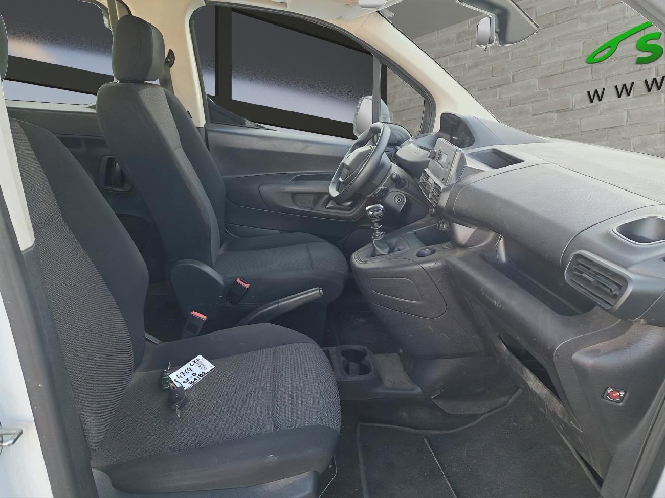2022 Peugeot Rifter Rifter Active Pack Long BlueHDi 73kW coche de segunda mano