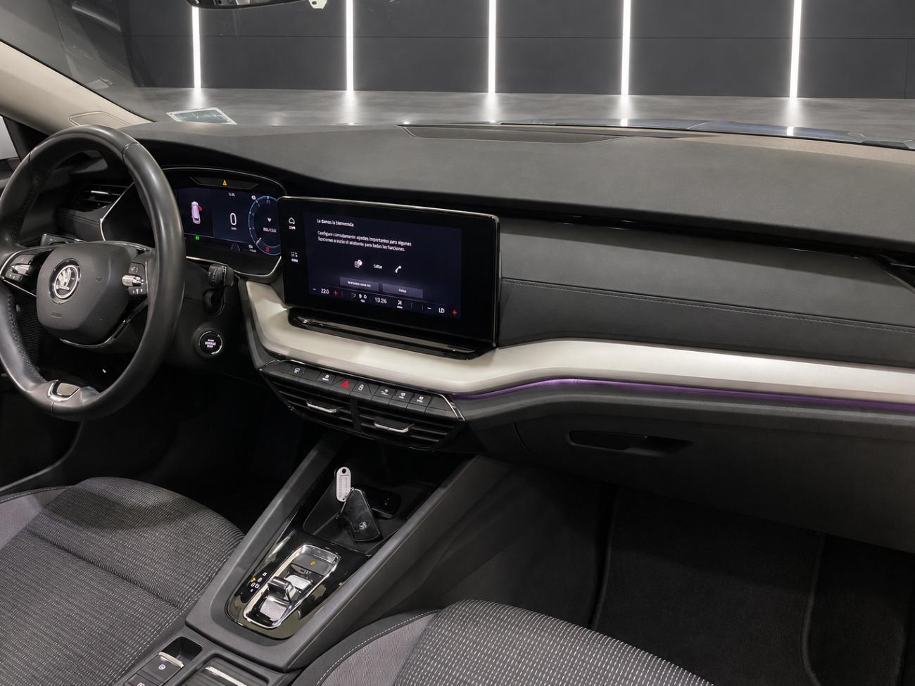2022 Skoda Octavia Octavia Combi 1.0 TSI 81kW(110CV) DSG mHEV Ambi. coche de segunda mano