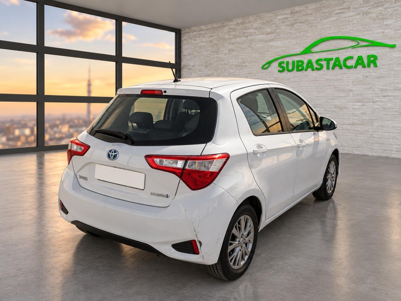 2019 Toyota Yaris Yaris 1.5 100H Active 100CV coche de segunda mano