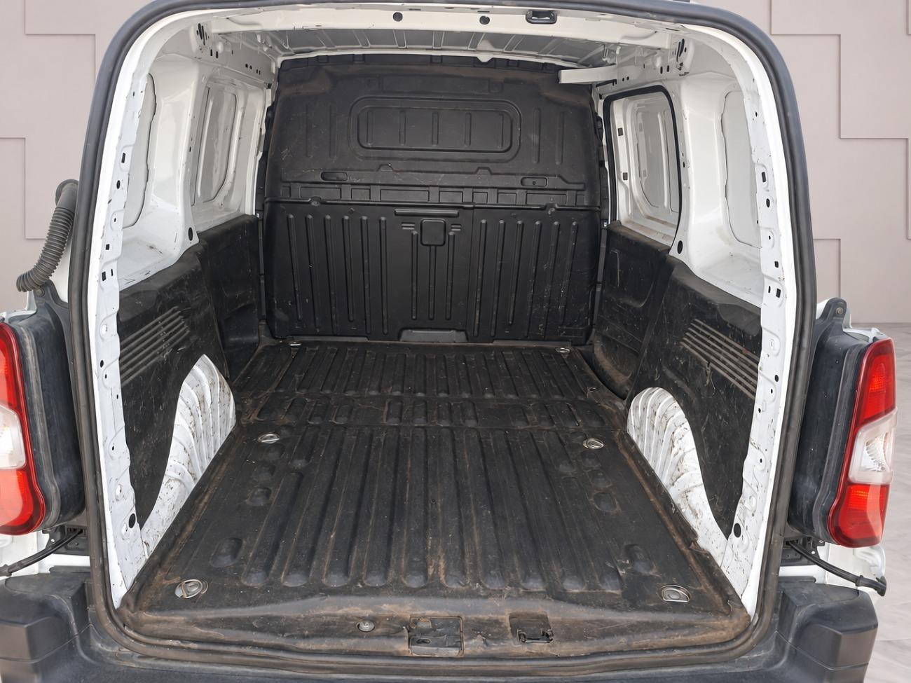 2022 Citroën Berlingo Berlingo Talla M BlueHDi Control 100CV coche de segunda mano