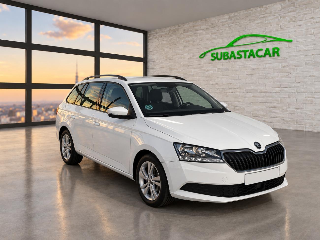 2022 Skoda Fabia Fabia Combi 1.0 TSI 70KW (95cv) Ambition coche de segunda mano