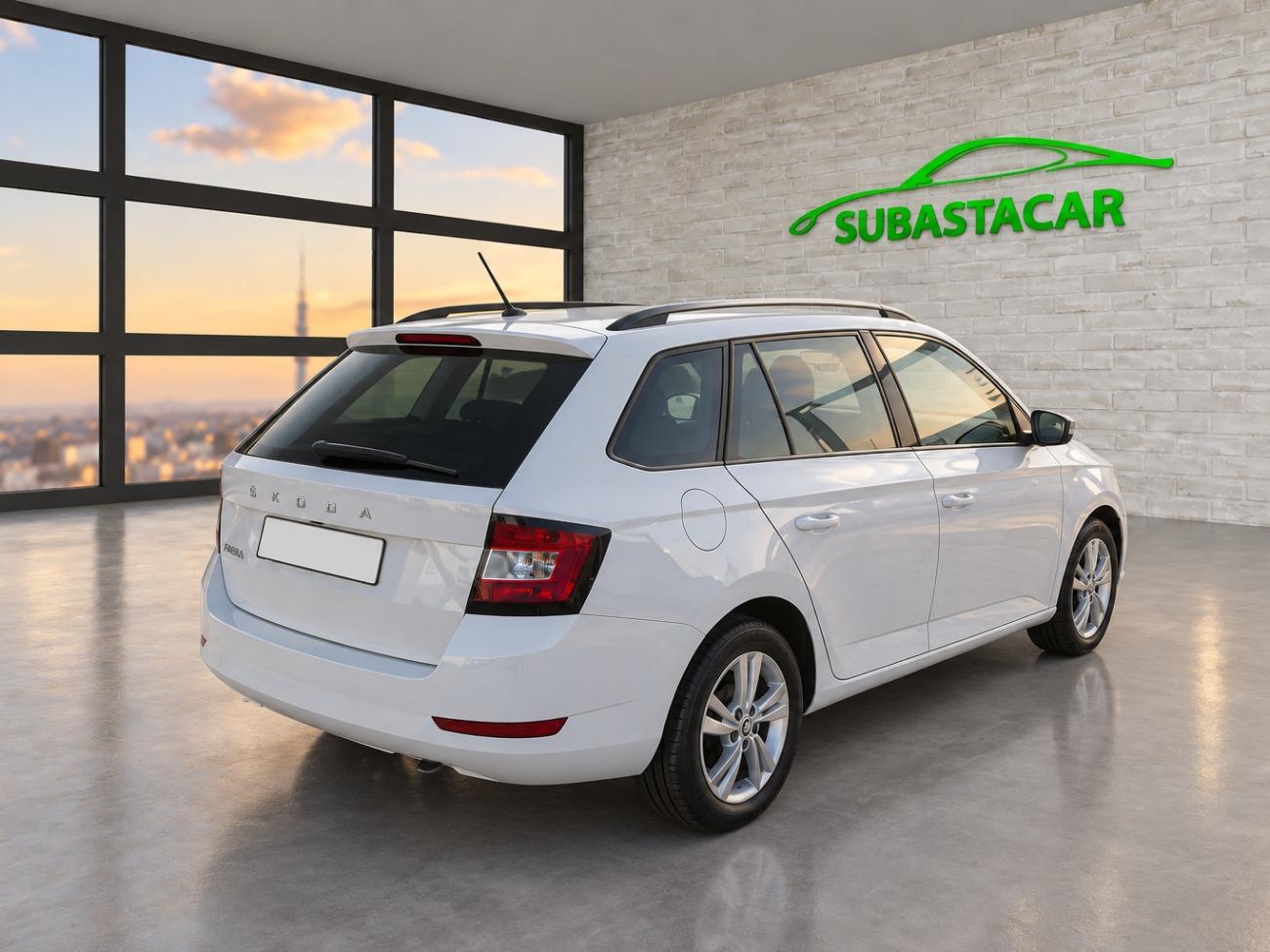 2022 Skoda Fabia Fabia Combi 1.0 TSI 70KW (95cv) Ambition coche de segunda mano
