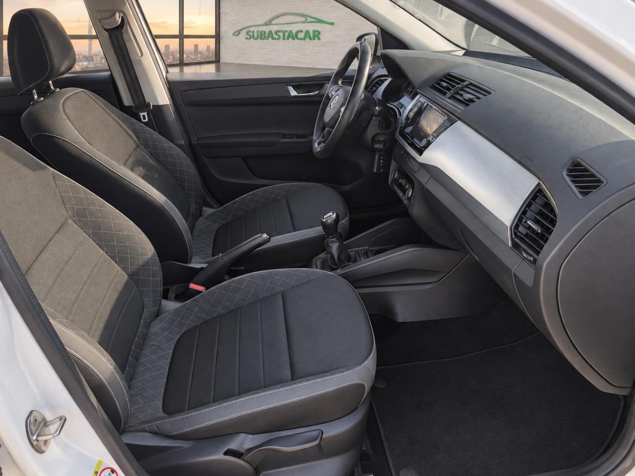 2022 Skoda Fabia Fabia Combi 1.0 TSI 70KW (95cv) Ambition coche de segunda mano