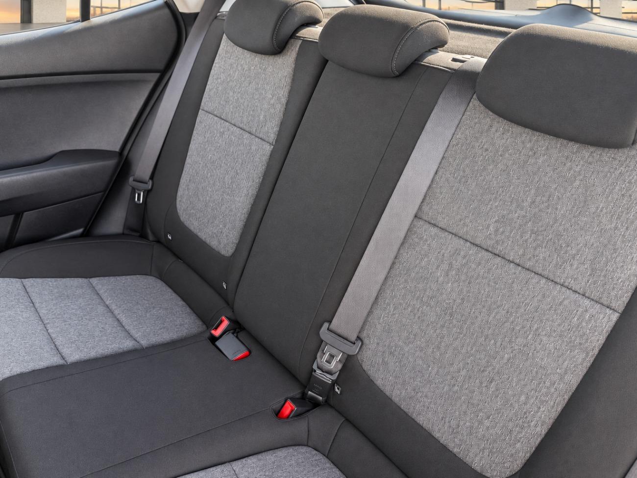 2022 KIA STONIC STONIC 1.0 T-GDi 74kW (100CV) MHEV iMT Concept coche de segunda mano