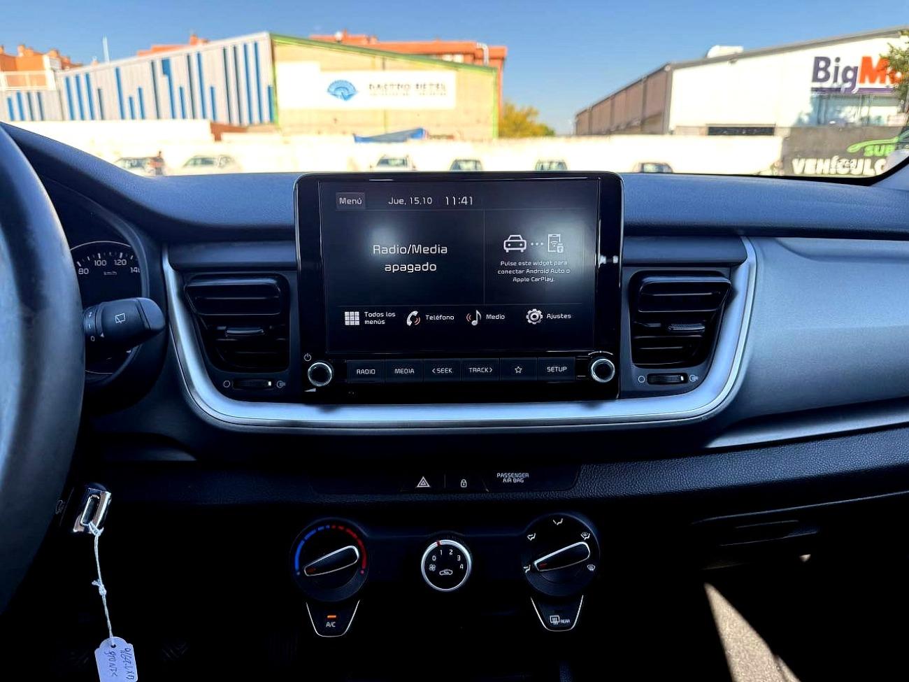 2022 KIA STONIC STONIC 1.0 T-GDi 74kW (100CV) MHEV iMT Concept coche de segunda mano