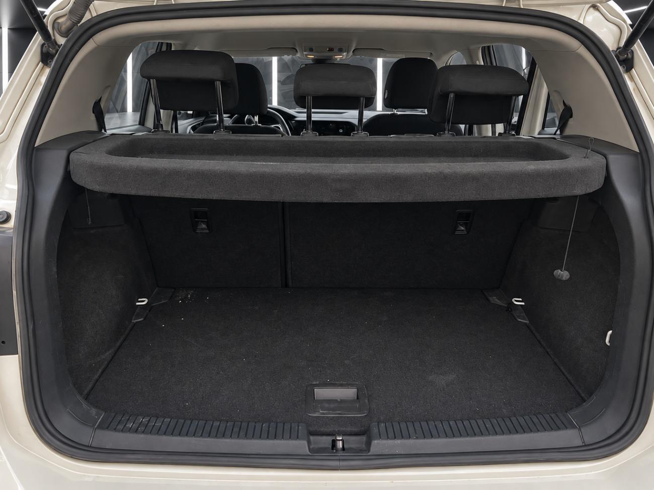 2023 Volkswagen T-Cross T-Cross Advance 1.0 TSI 81kW 110CV coche de segunda mano
