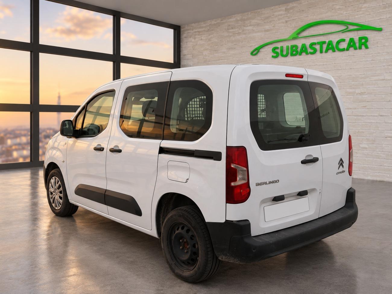 2023 Citroën Berlingo Berlingo Talla M BlueHDi 100 S&S LIVE PACK BUSINE coche de segunda mano
