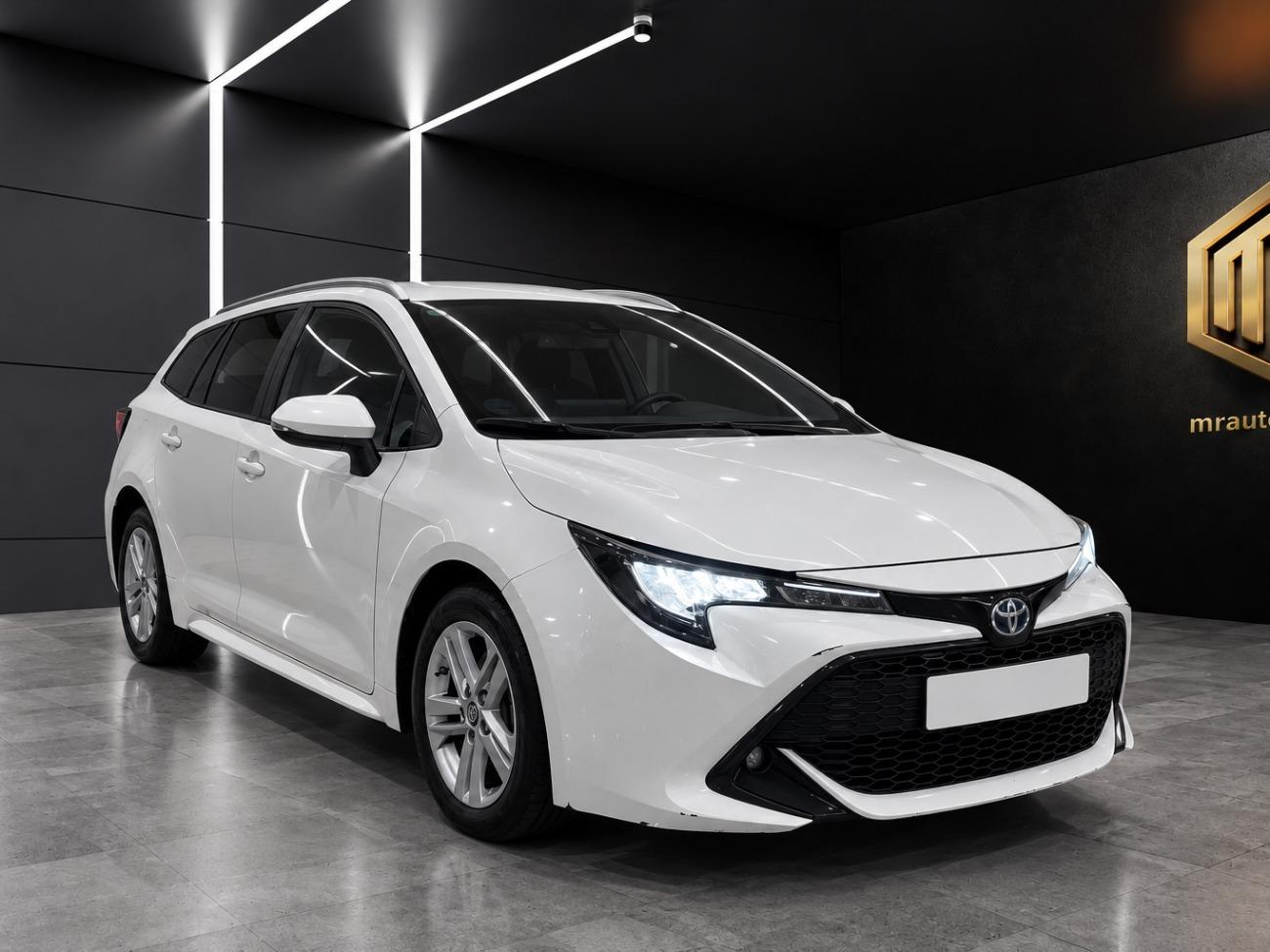 2022 Toyota Corolla Corolla  1.8 125H BUSINESS PLUS E-CVT TOU SPORT coche de segunda mano