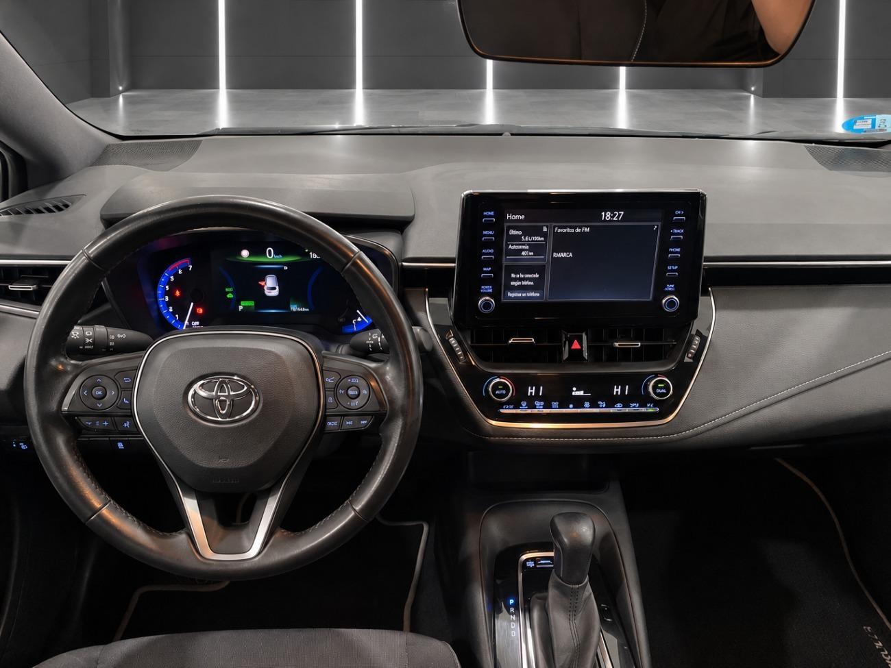 2022 Toyota Corolla Corolla  1.8 125H BUSINESS PLUS E-CVT TOU SPORT coche de segunda mano