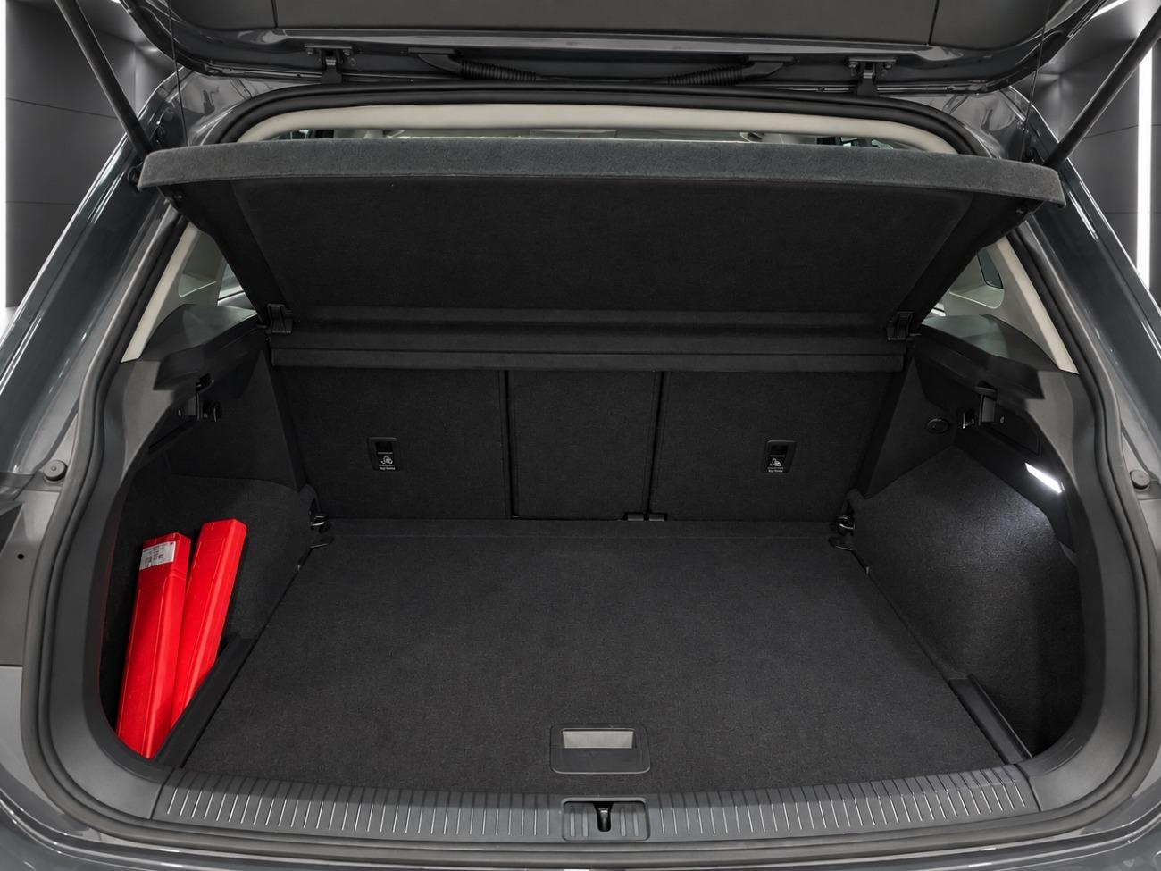 2022 Volkswagen Tiguan Tiguan Life 2.0 TDI 110kW (150CV) DSG coche de segunda mano