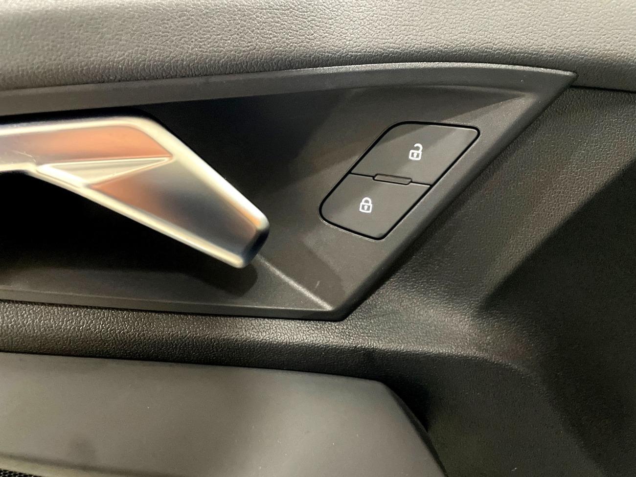 2022 Audi A3 A3 Sportback 30 TDI 85kW (116CV) coche de segunda mano