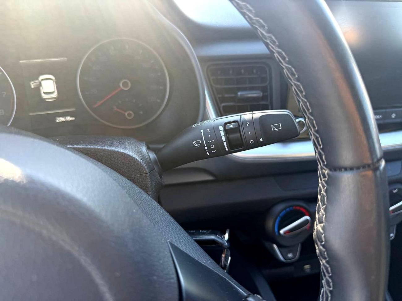 2022 KIA STONIC STONIC 1.0 T-GDi 74kW (100CV) MHEV iMT Drive coche de segunda mano