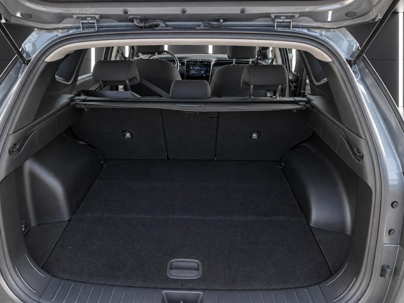 2022 Hyundai Tucson Tucson 1.6 CRDI 100kW (136CV) 48V Maxx coche de segunda mano