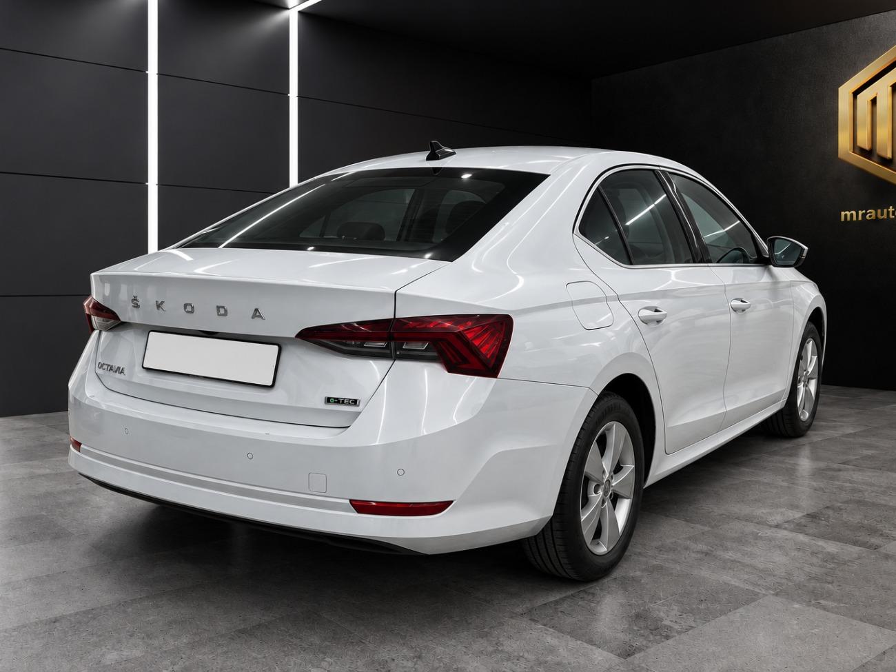 2022 Skoda Octavia Octavia 1.0 TSI 81kW(110CV) DSG mHEV Ambition coche de segunda mano
