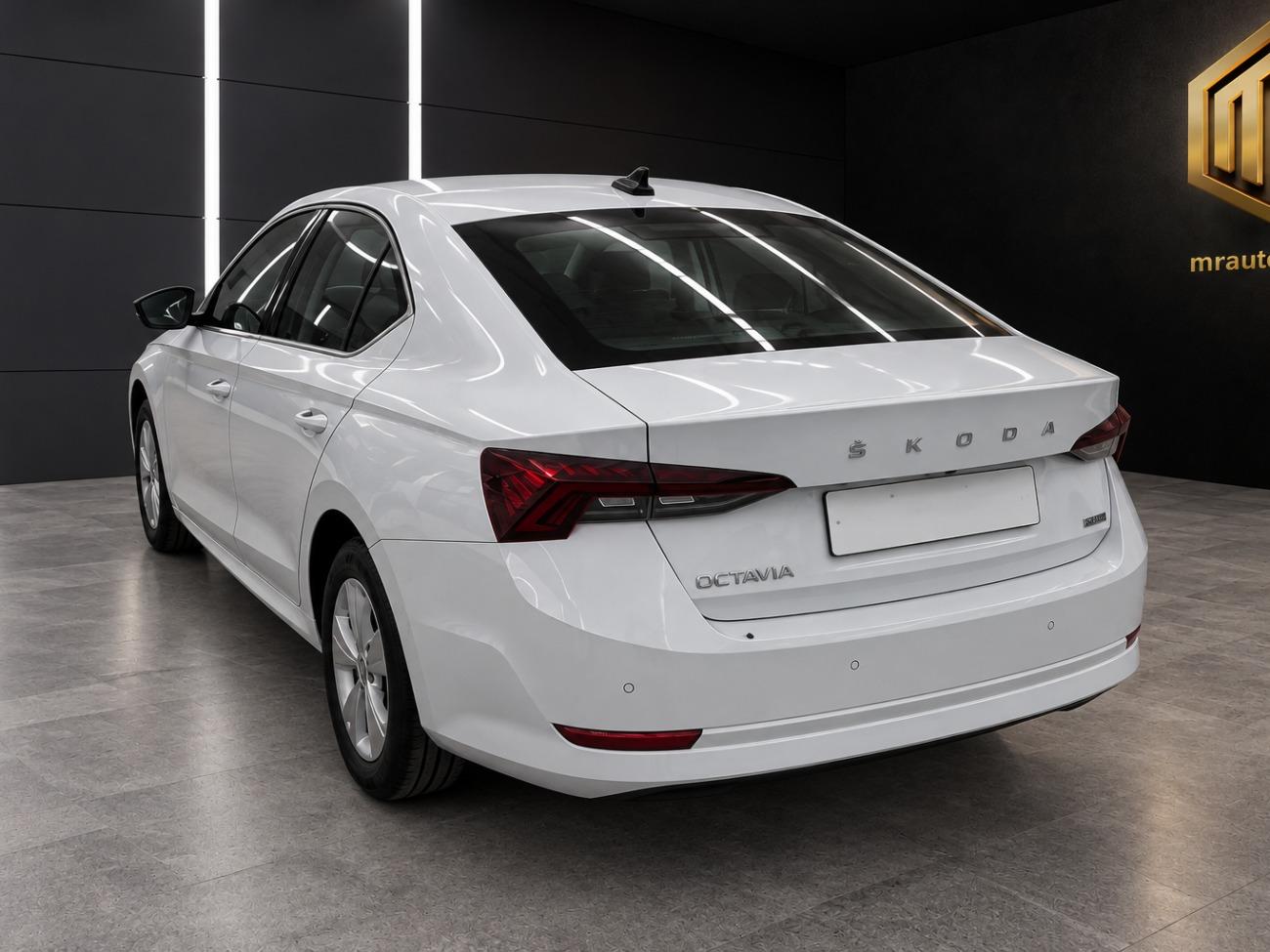 2022 Skoda Octavia Octavia 1.0 TSI 81kW(110CV) DSG mHEV Ambition coche de segunda mano