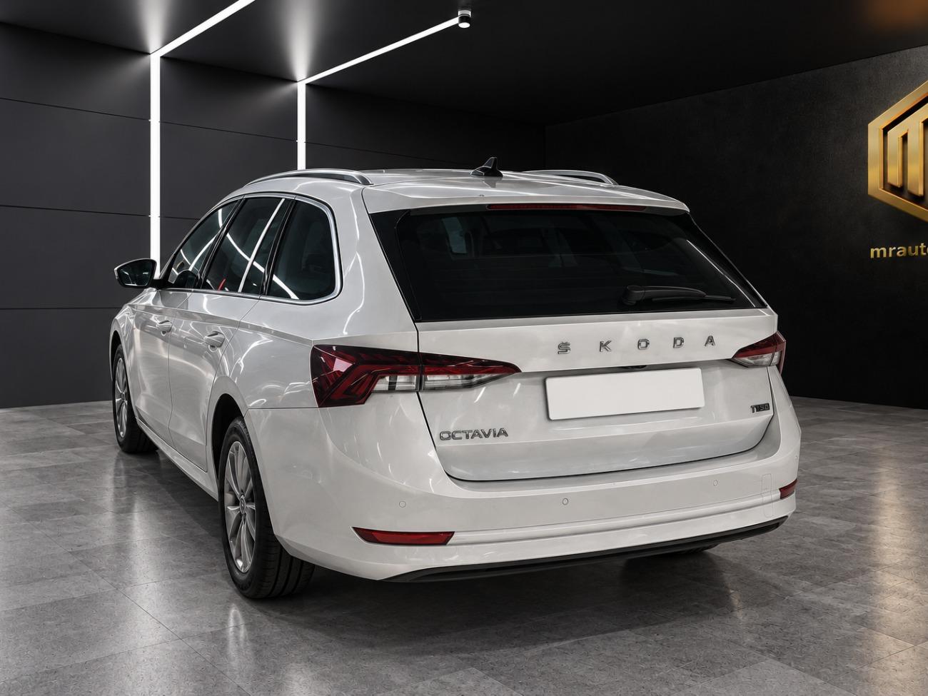 2022 Skoda Octavia Octavia Combi 1.0 TSI 81kW(110CV) DSG mHEV Ambi. coche de segunda mano