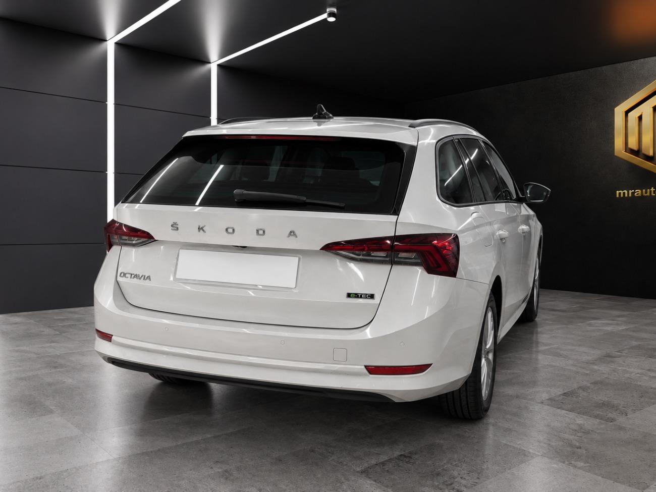 2022 Skoda Octavia Octavia Combi 1.0 TSI 81kW(110CV) DSG mHEV Ambi. coche de segunda mano