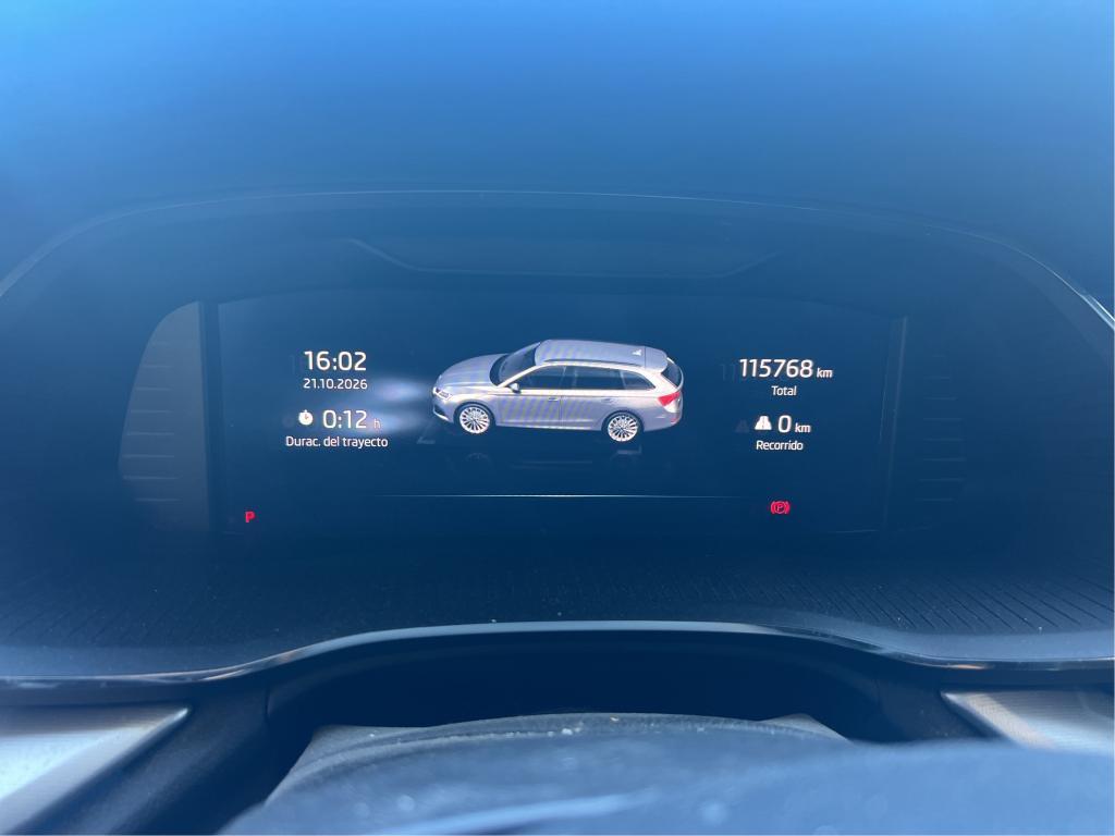 2022 Skoda Octavia Octavia Combi 1.0 TSI 81kW(110CV) DSG mHEV Ambi. coche de segunda mano