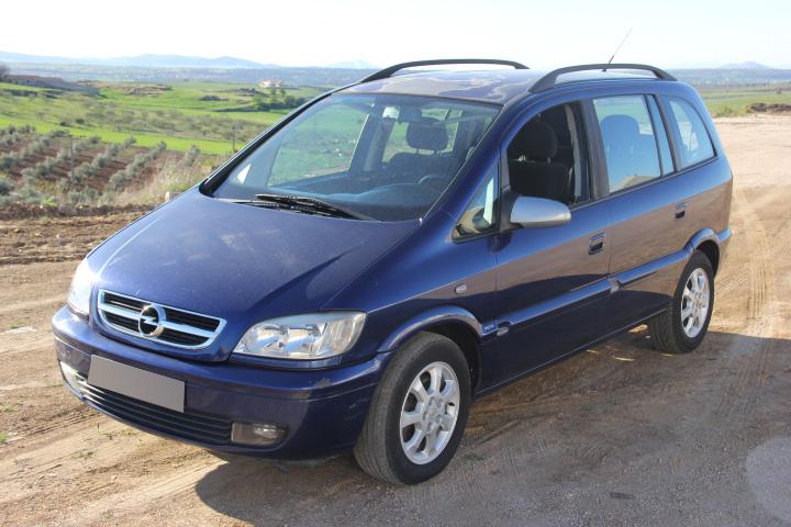 2004 Opel Zafira ZAFIRA 2.0 Dti 16v Blue line coche de segunda mano