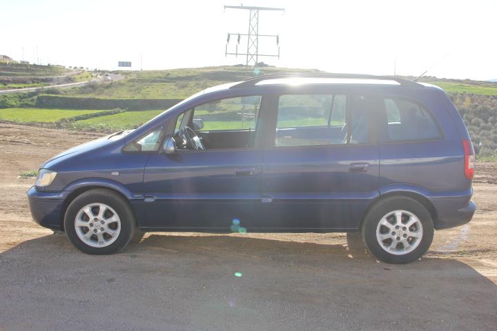 2004 Opel Zafira ZAFIRA 2.0 Dti 16v Blue line coche de segunda mano
