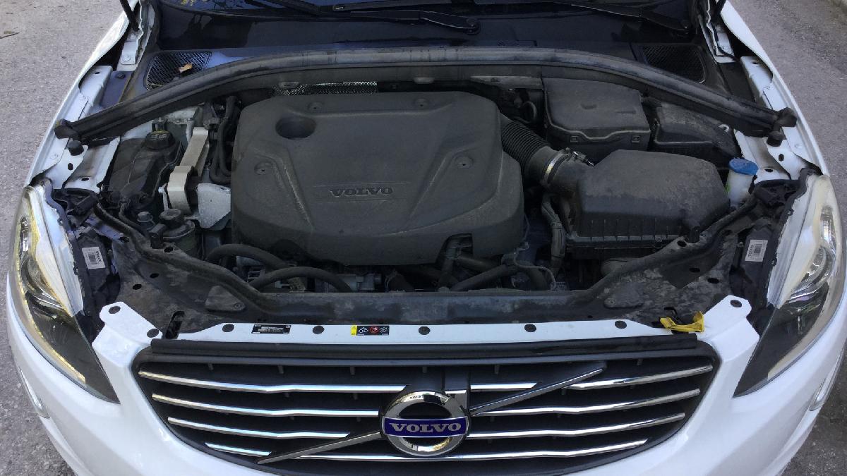 2016 Volvo XC60 XC 60 D3 Momentum Aut. 150 coche de segunda mano
