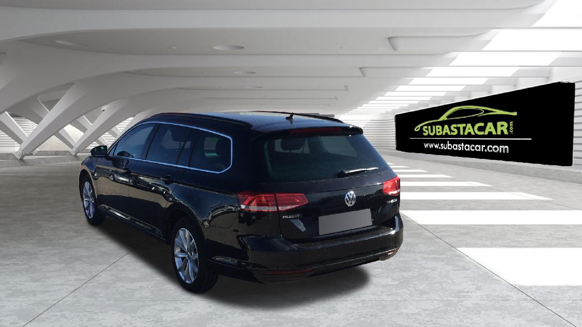 2015 Volkswagen Passat PASSAT VARIANT 1.6 TDI BMT Advance 120 coche de segunda mano