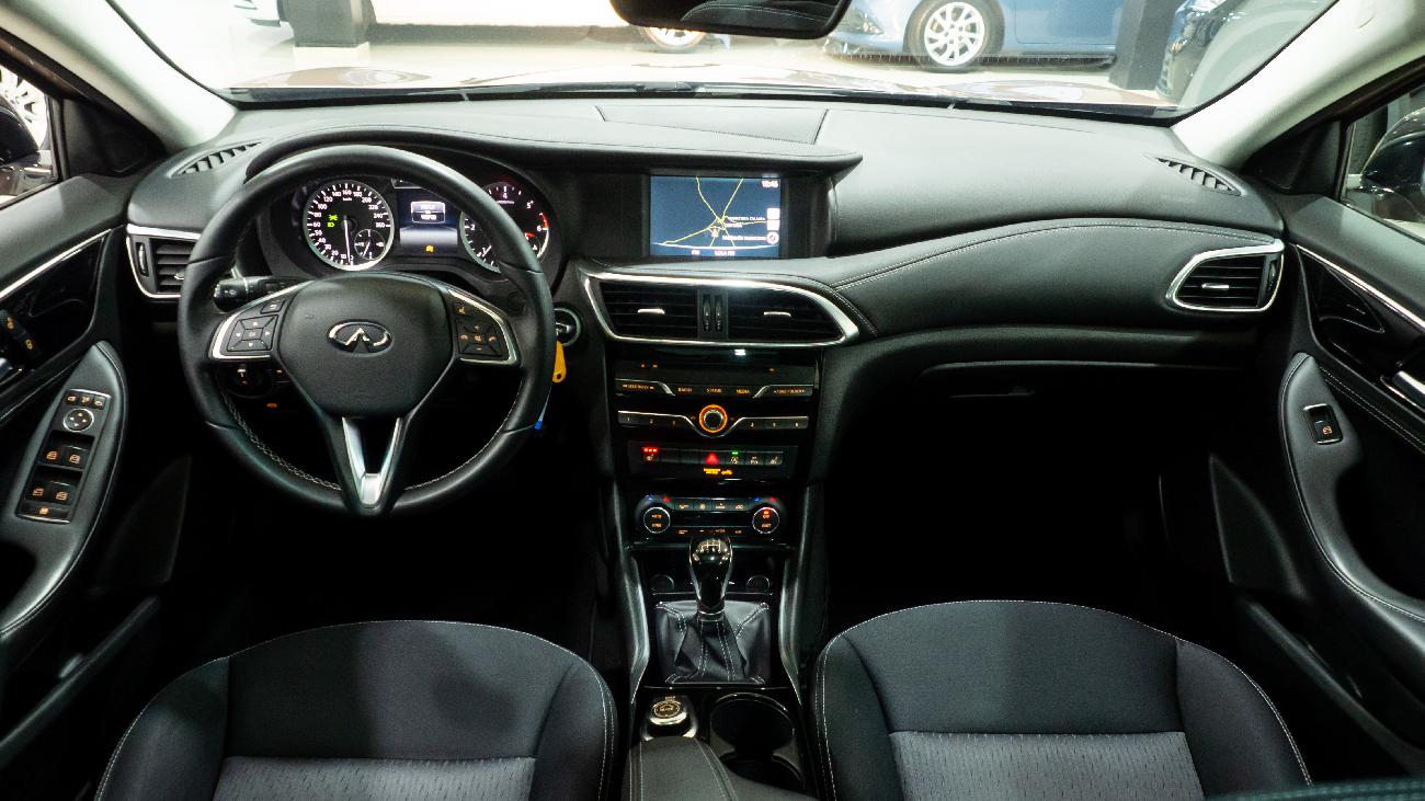 2017 Infiniti Q30 Q30 1.5D (80 KW) 6MT FWD BUSINESS coche de segunda mano
