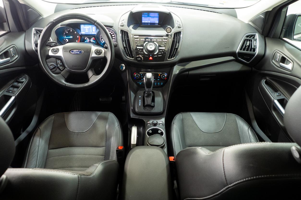2015 Ford Kuga Kuga 2.0 TDCi Titanium 4x4 Powershift 150 coche de segunda mano
