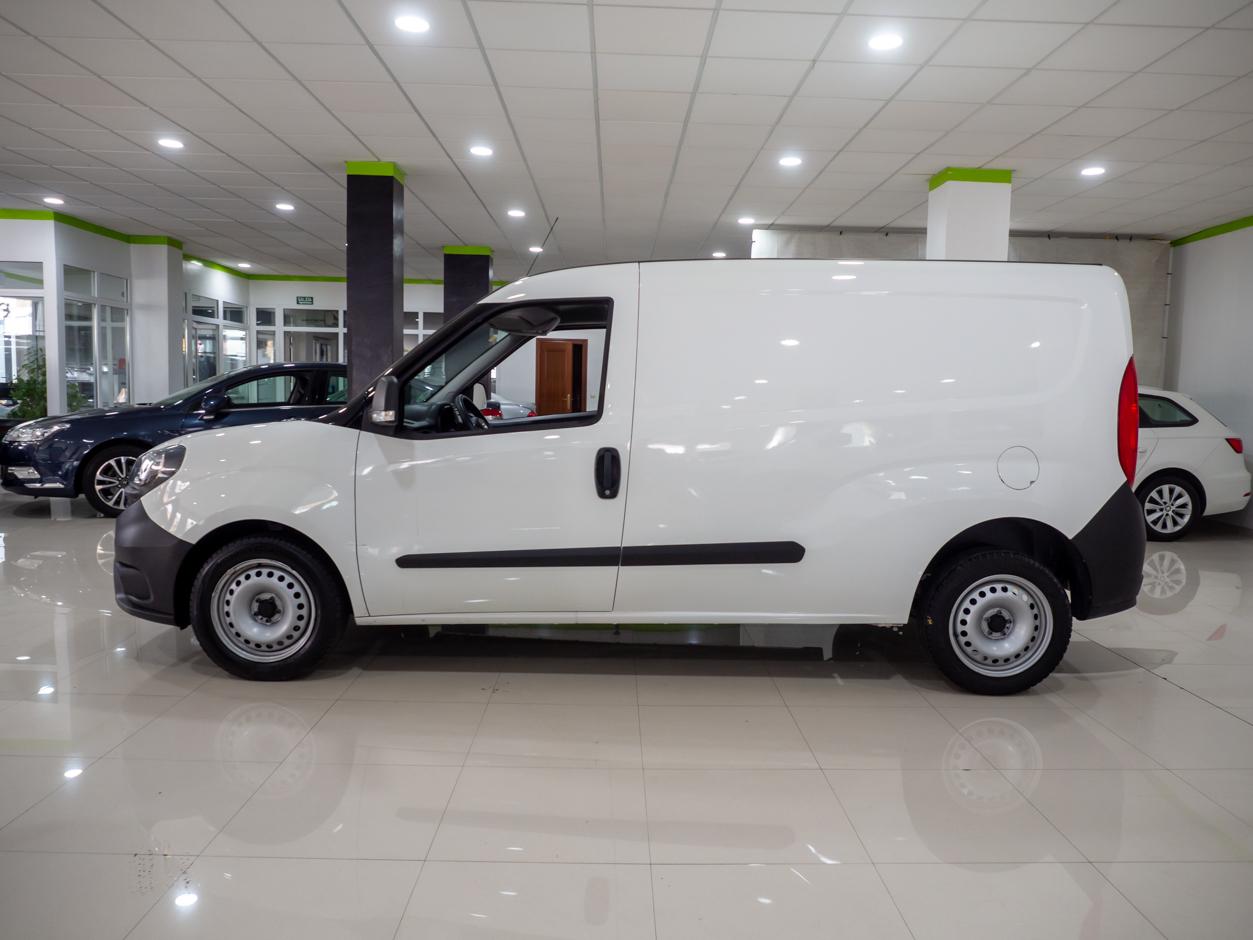 2019 Fiat Doblo Doblo CARGO Base Maxi 1.6 Mjet 77kW Carga Aumentada (105CV) coche de segunda mano